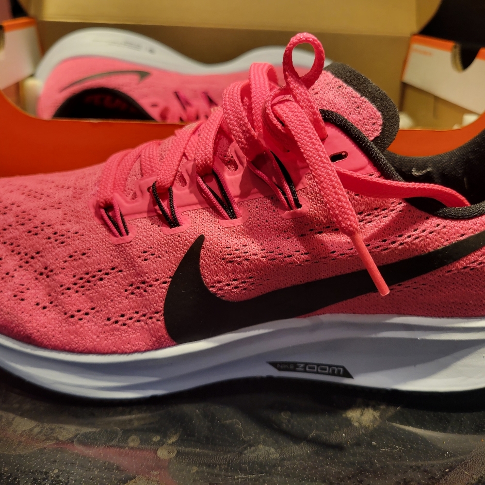 Nike Women's Pink Running Shoes Air Zoom Pegasus